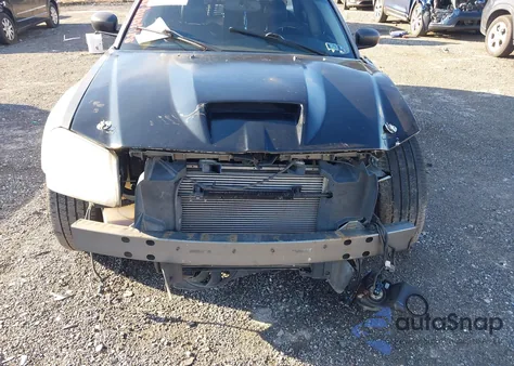 2005 Dodge Magnum Rt z USA, uszkodzony, nr VIN 2D8GV58295H545668